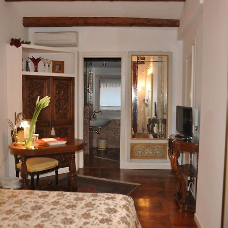 Henry'S Heaven Apartment Venice Exterior photo